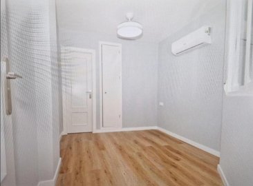 20949001