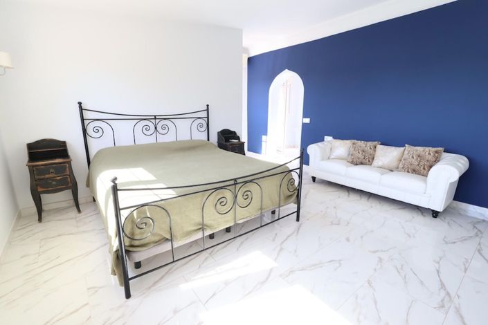 Image No.16-4 Bed Villa for sale