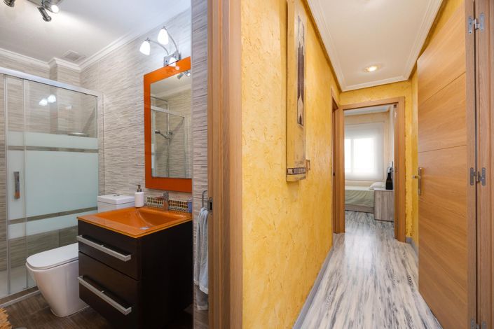 Image No.19-3 Bed Apartment for sale