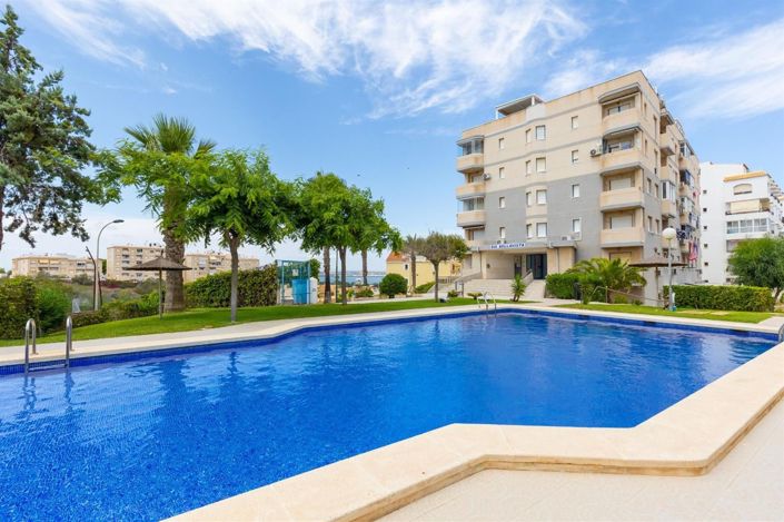 Image No.1-Appartement de 2 chambres à vendre à Torrevieja