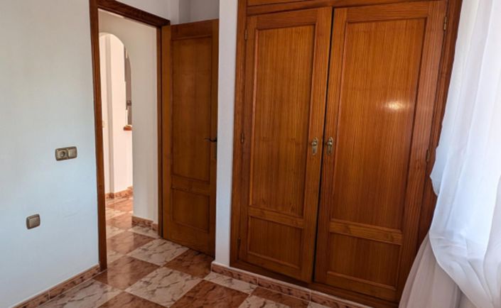 Image No.15-2 Bed Bungalow for sale