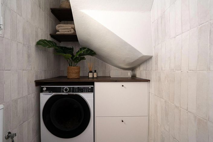 Image No.11-2 Bed House for sale