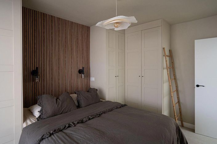 Image No.8-2 Bed House for sale