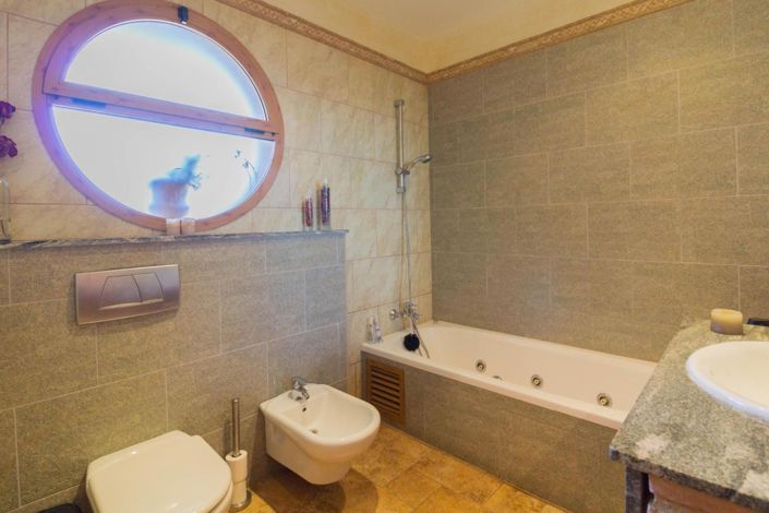 Image No.16-Villa de 8 chambres à vendre à Redován