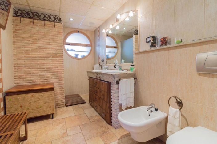 Image No.22-Villa de 8 chambres à vendre à Redován