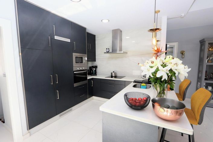 Image No.27-5 Bed Villa for sale