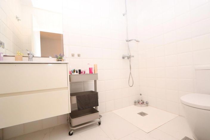 Image No.34-5 Bed Villa for sale