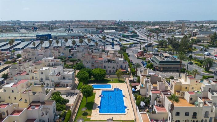 Image No.1-Bungalow de 2 chambres à vendre à Torrevieja