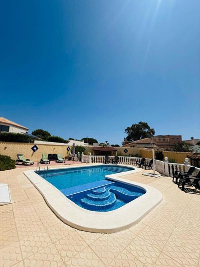 Image No.43-Villa de 3 chambres à vendre à Torrevieja