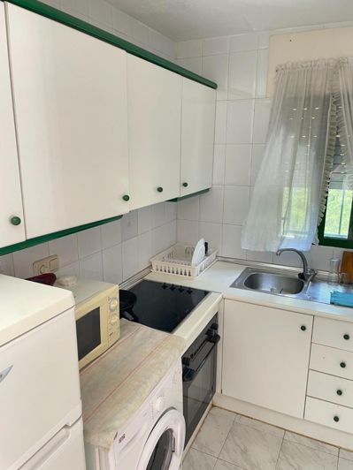 Image No.16-3 Bed House for sale