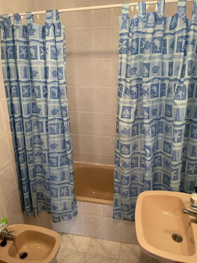 Image No.18-3 Bed House for sale