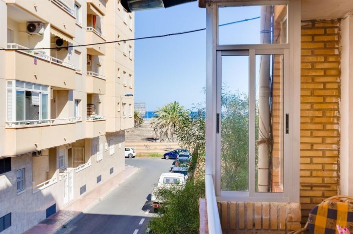 Image No.1-3 Bed Apartment for sale