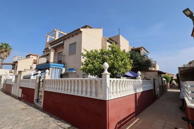 Bungalow de 2 chambres à vendre à Orihuela Costa
