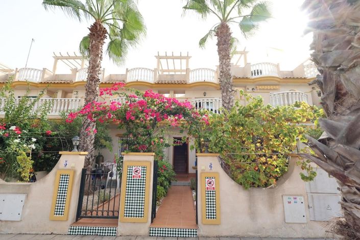 Image No.1-3 Bed House for sale