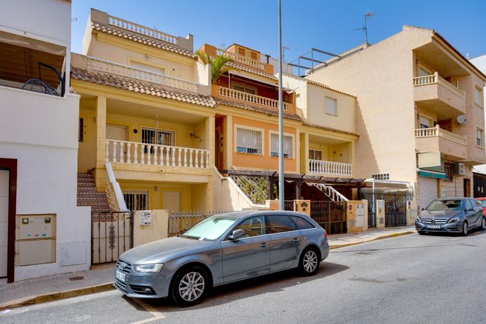 Image No.3-Maison de 3 chambres à vendre à Los Montesinos