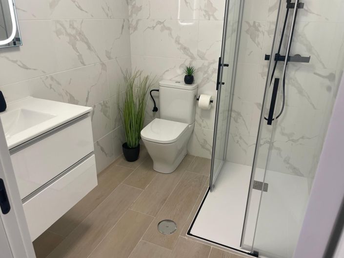 Image No.12-2 Bed Bungalow for sale