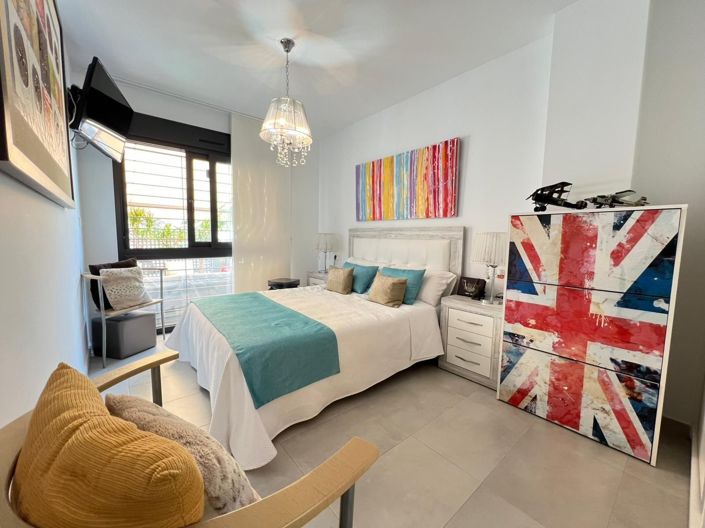 Image No.17-2 Bed Bungalow for sale