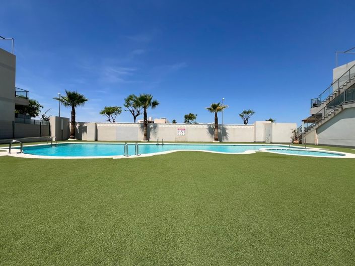 Image No.29-2 Bed Bungalow for sale