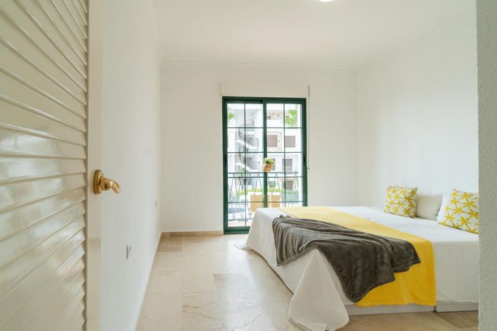 Image No.26-3 Bed Villa for sale