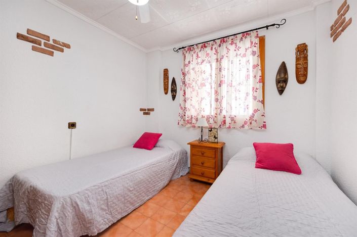 Image No.9-2 Bed Bungalow for sale