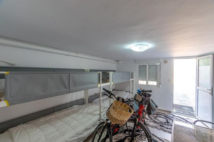 Image No.31-4 Bed Villa for sale