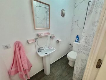 21543775