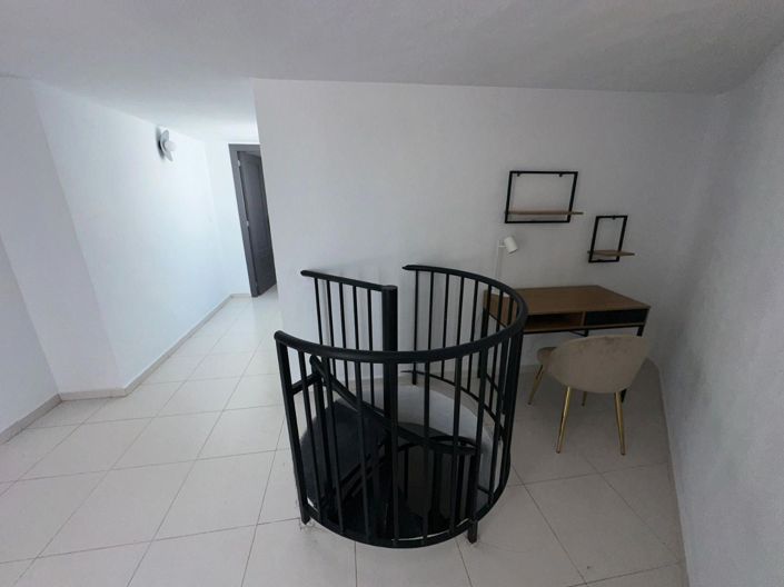 Image No.35-2 Bed Penthouse for sale