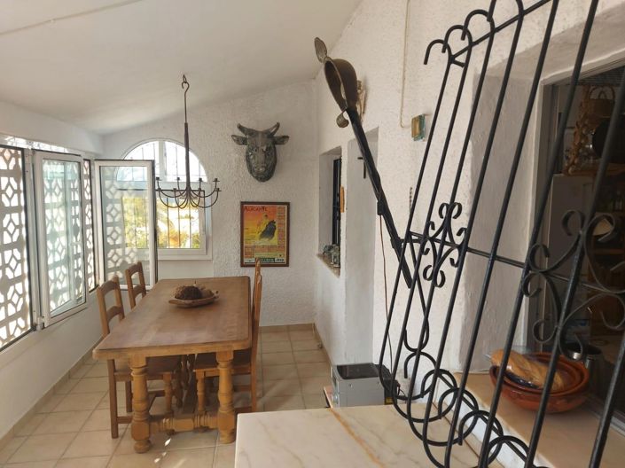 Image No.19-6 Bed House for sale