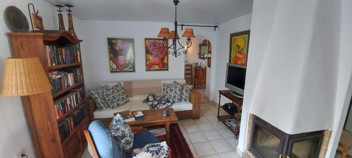 Image No.7-6 Bed House for sale