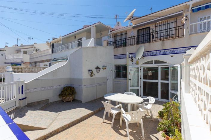 Image No.1-Bungalow de 2 chambres à vendre à Torrevieja