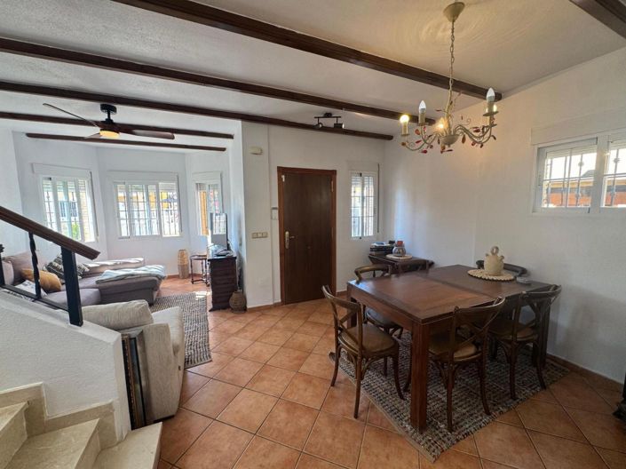 Image No.12-3 Bed Villa for sale