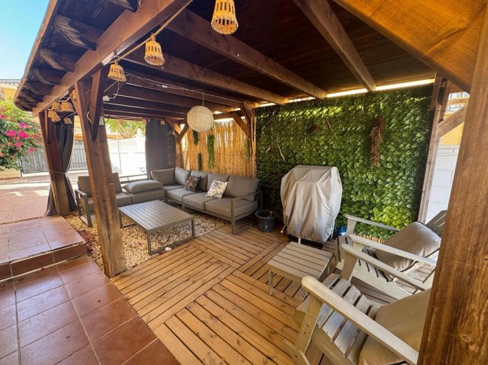 Image No.19-3 Bed Villa for sale