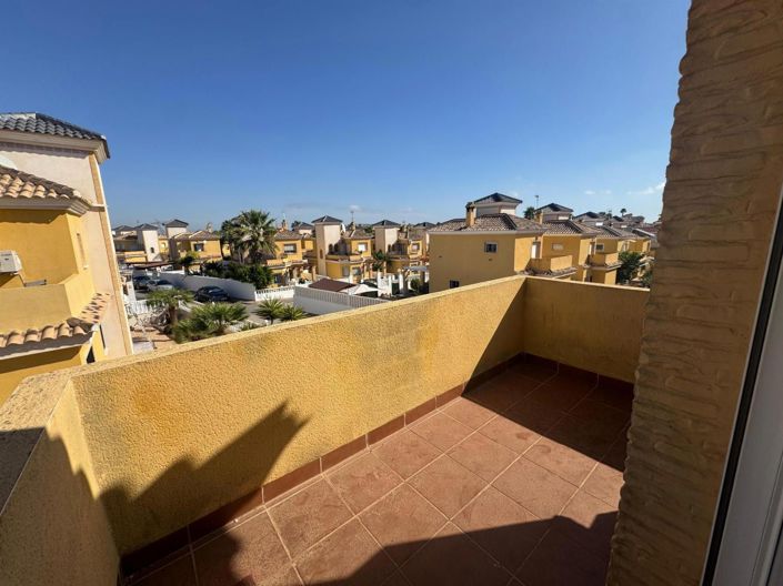 Image No.23-3 Bed Villa for sale