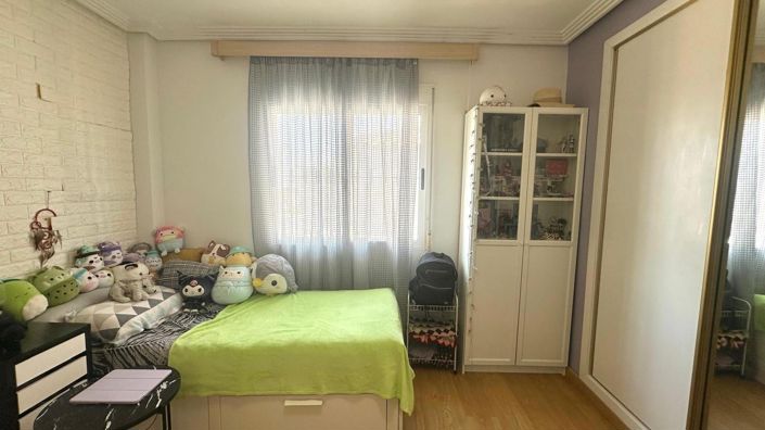 Image No.33-3 Bed House for sale