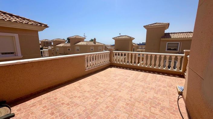 Image No.44-3 Bed House for sale