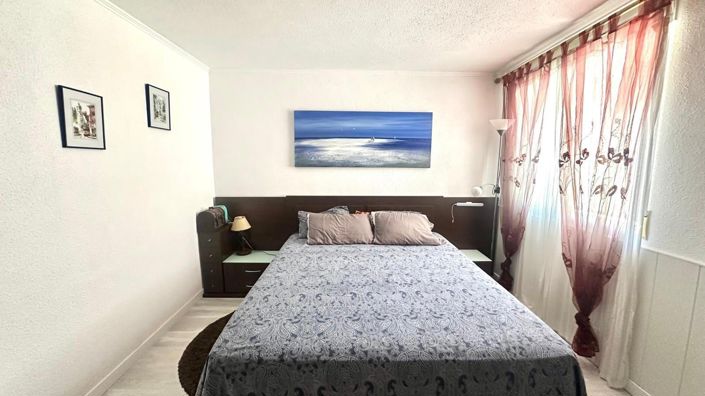 Image No.55-3 Bed House for sale