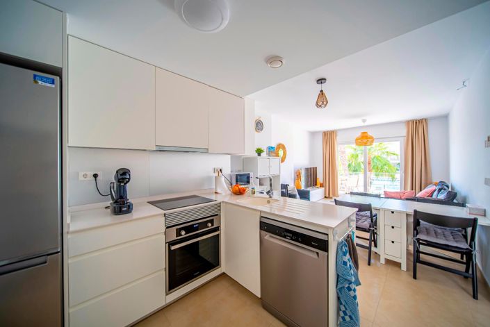 Image No.16-2 Bed Bungalow for sale