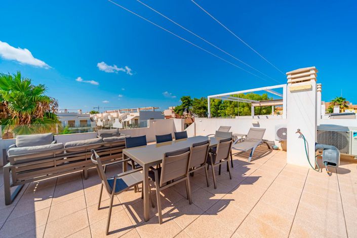 Image No.32-2 Bed Bungalow for sale