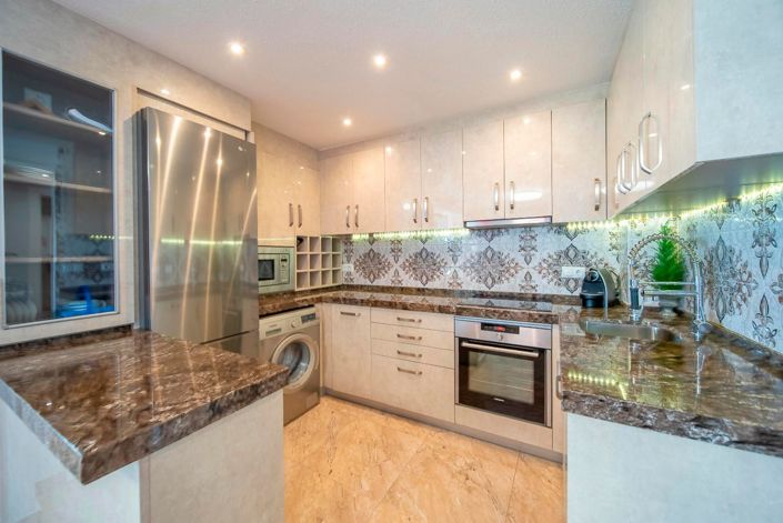 Image No.12-2 Bed Apartment for sale