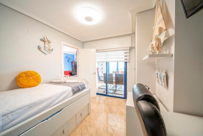 Image No.22-2 Bed Apartment for sale