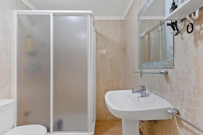 Image No.19-3 Bed Bungalow for sale