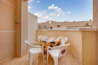 Penthouse de 2 chambres à vendre à Torrevieja