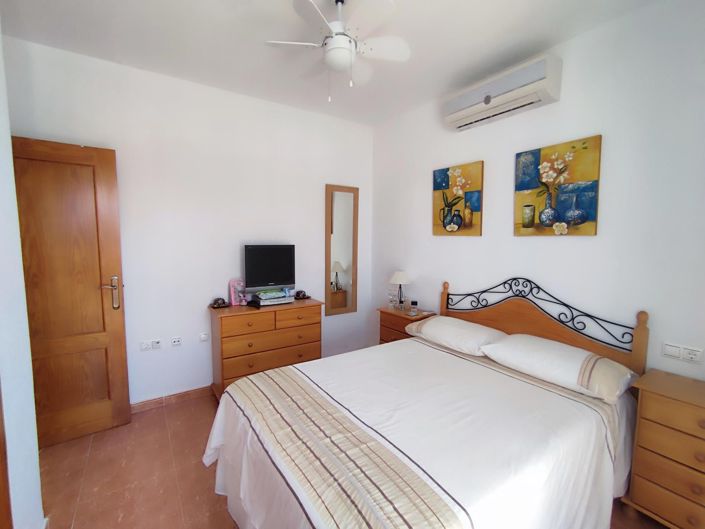 Image No.49-3 Bed House for sale