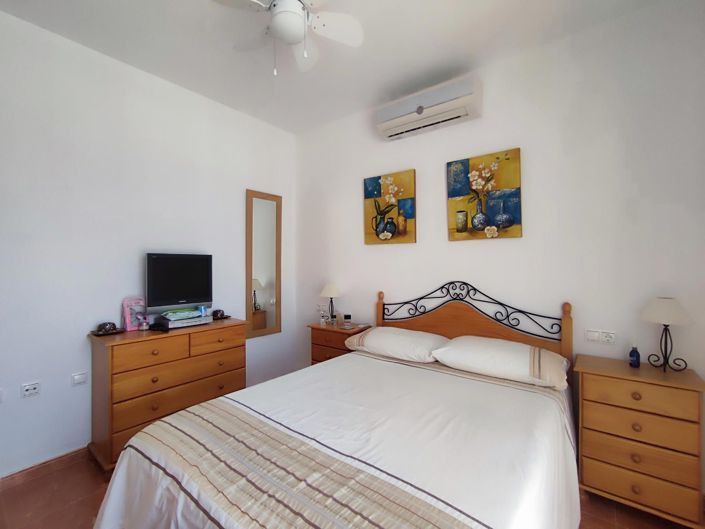 Image No.50-3 Bed House for sale