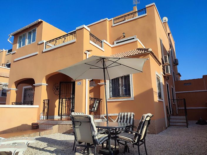 Image No.60-3 Bed House for sale