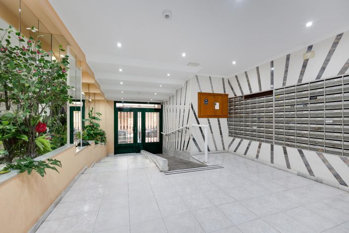 Image No.2-Apartment for sale