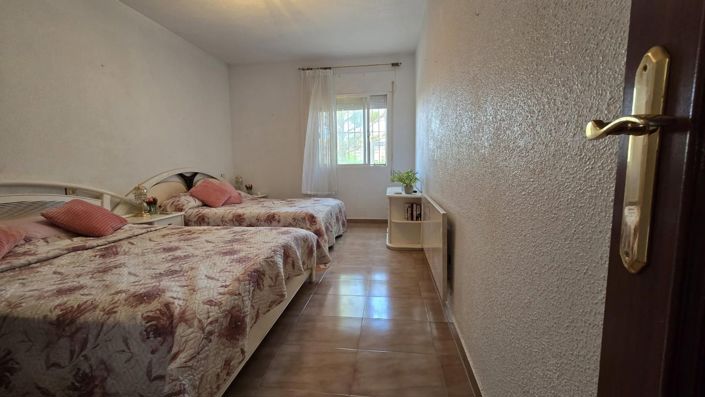 Image No.17-3 Bed Villa for sale