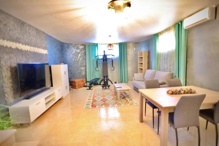 Image No.6-4 Bed Villa for sale