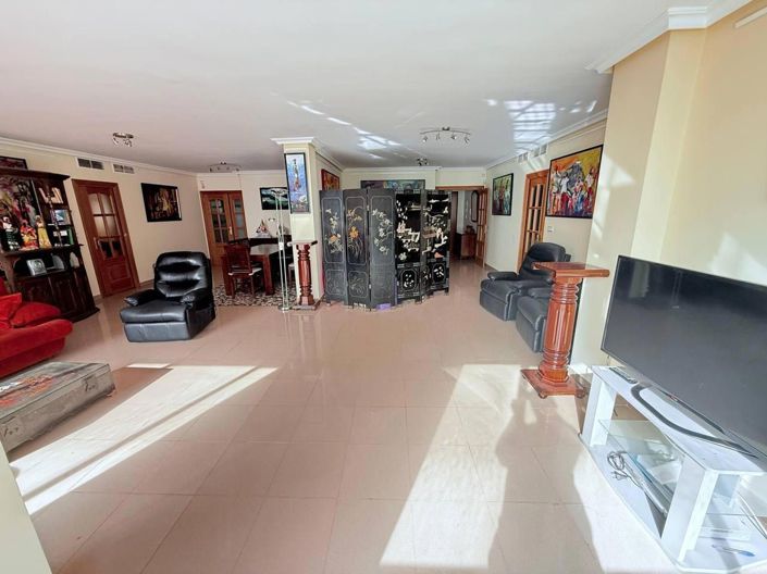 Image No.3-4 Bed Penthouse for sale