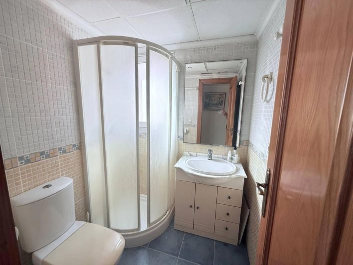 Image No.36-4 Bed Penthouse for sale